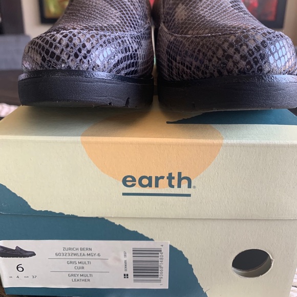 New earth size 6 - Picture 5 of 12